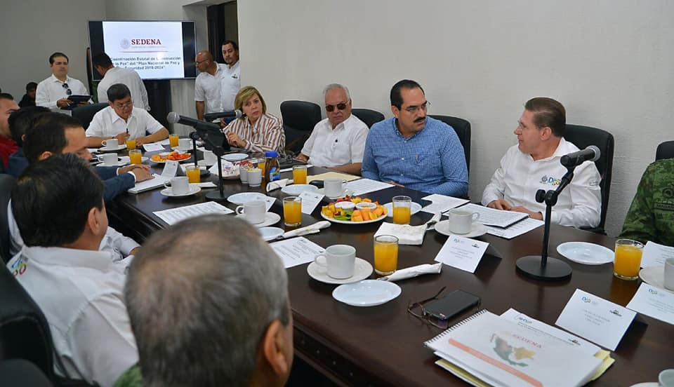 La Fiscal Ruth Medina Alemán asistió a la reunión de Coordinación Estatal de Construcción de la Paz en el municipio de Tamazula.