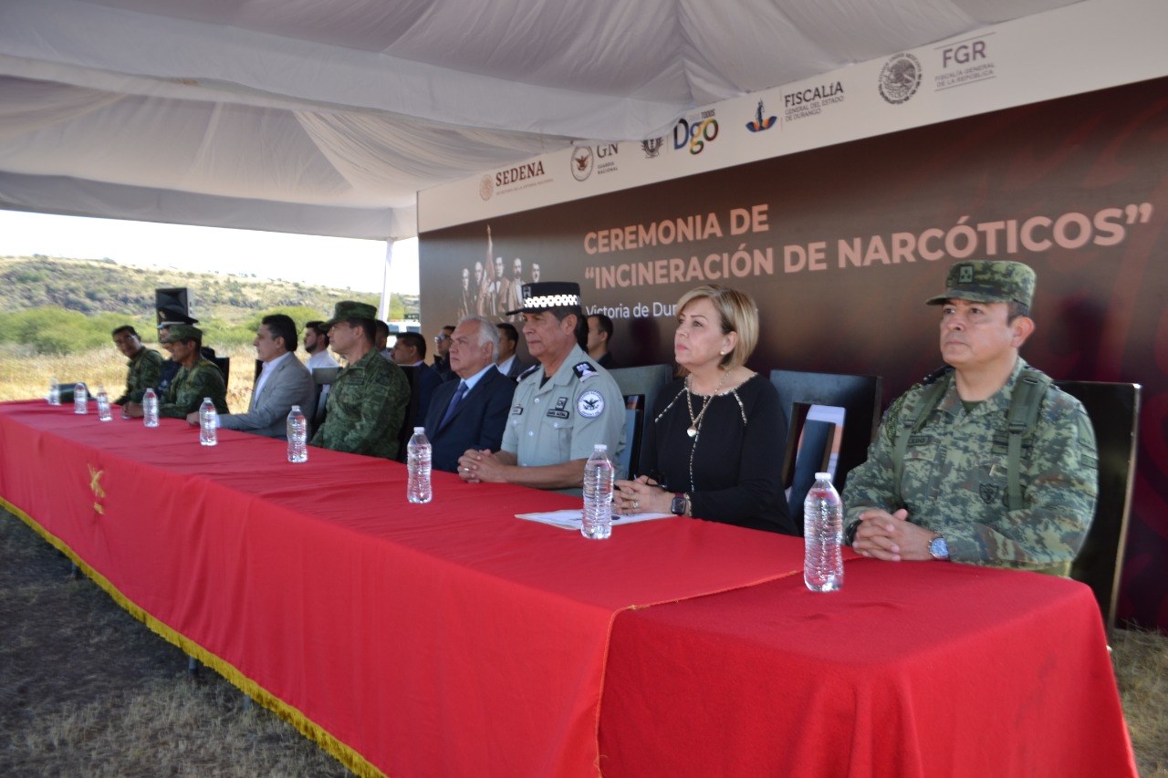 Ceremonia de "Incineración de narcóticos"