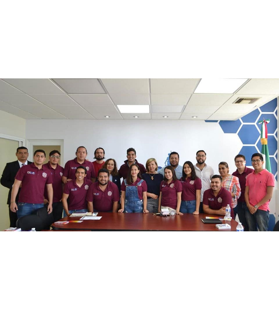 Alumnos estudiantes del ITD, asistieron a la Fiscalia General del Estado de Durango para conocer las nuevas áreas de investigación y su funcionamiento.