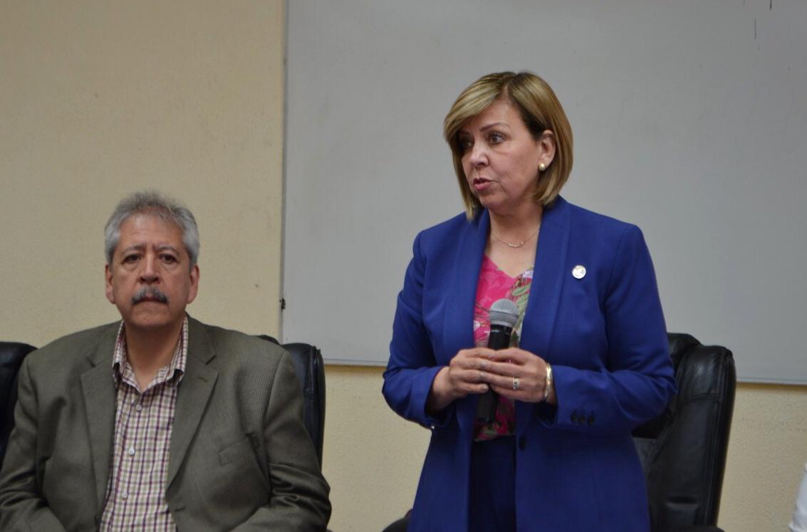 Inicia la academia de Peritos