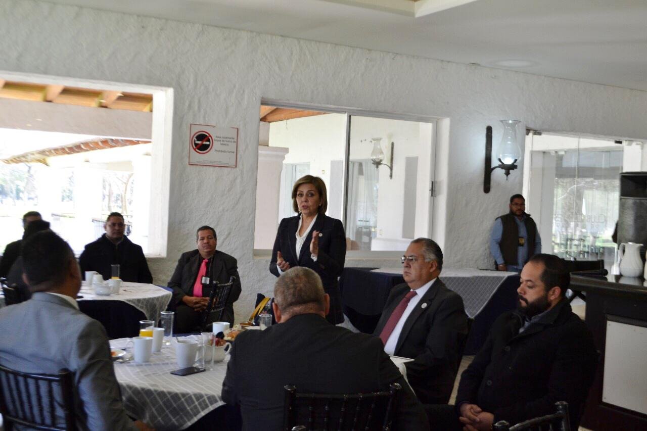 La Fiscal Ruth Medina Alemán, convocó a mandos de la Policía Investigadora a trabajar con unidad y transparencia