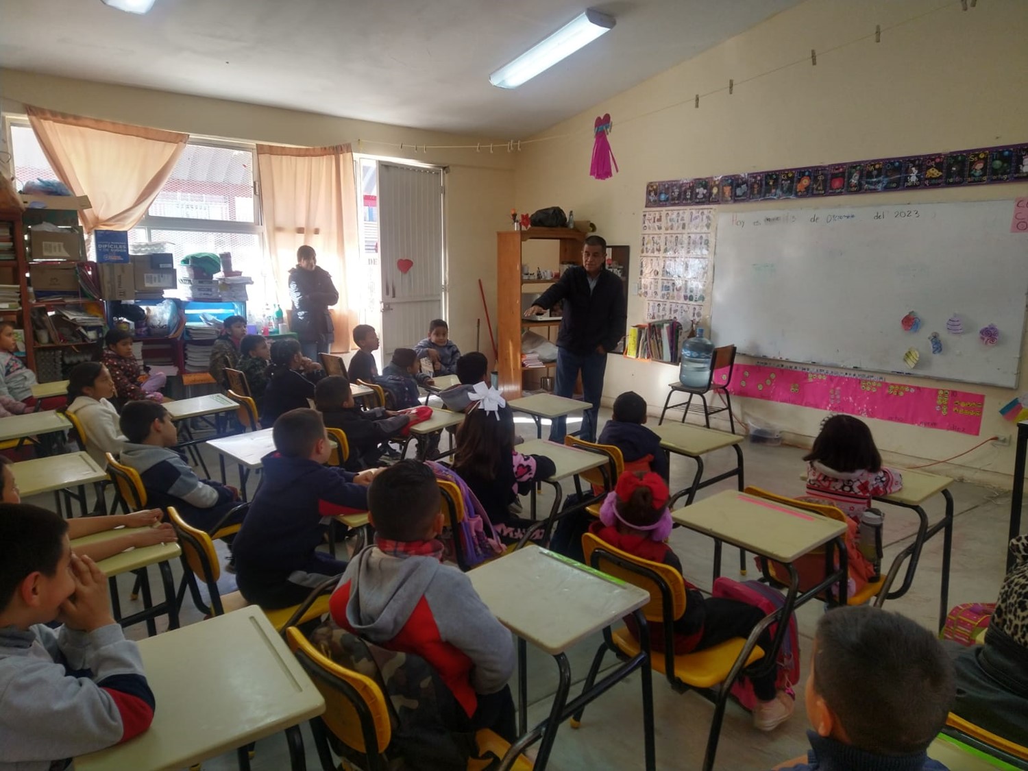 Plática sobre el “Autocuidado” a los estudiantes de la escuela primaria Dolores del Río