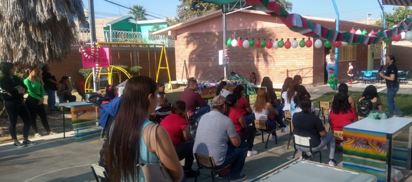 Plática a padres de familia del Jardín de Niños Emilia Ferreiro, tema “Omisión de Cuidados”: FGED