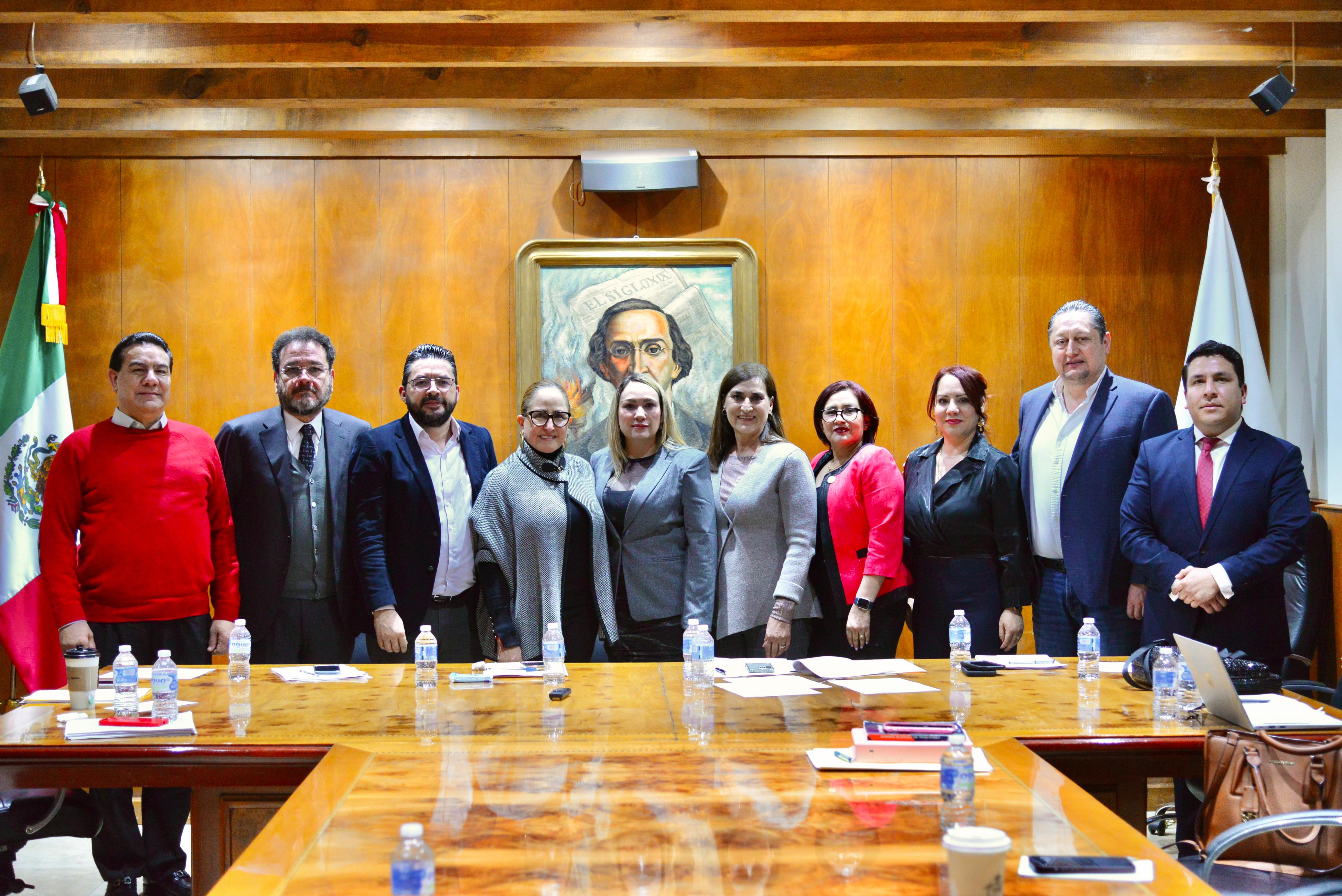 Comisión de Justicia del Congreso del Estado y Fiscalía Durango revisan iniciativas en materia del delito de pederastia